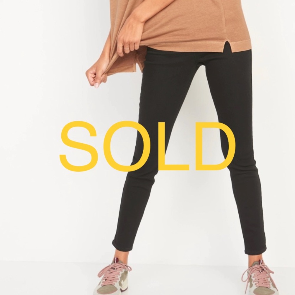 Old Navy Mid-Rise Super Skinny Pull-On Jeggings